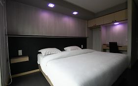 Hôtel La Rocade